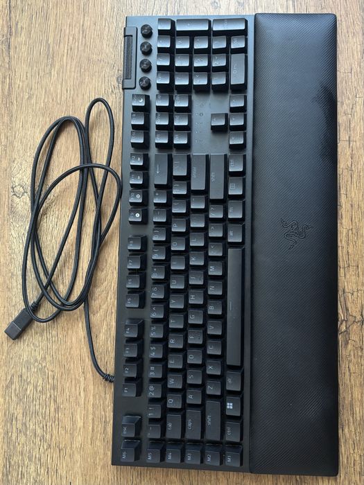 Клавиатура RAZER геймърска