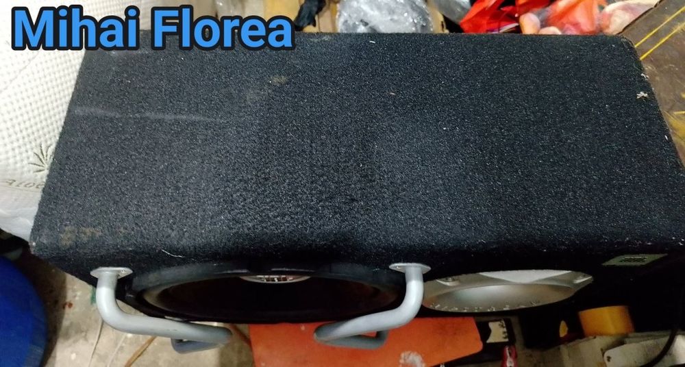 Subwoofer JBL , amplificator Spectron kit cabluri