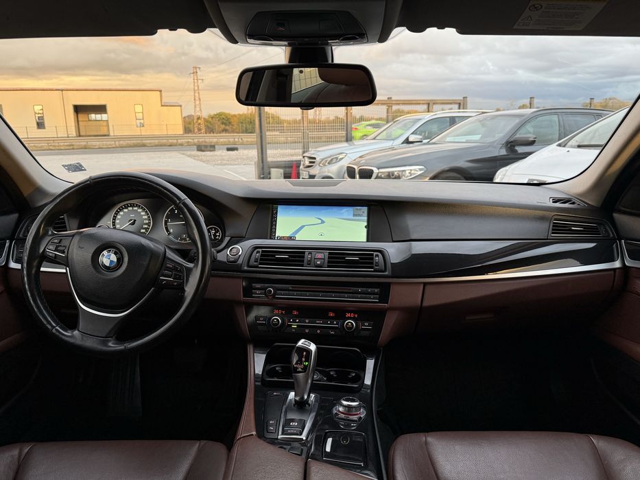 BMW 530 D* 2013г* 8ZF* Топ Състояние*