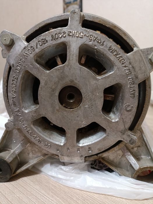 Электродвигатель