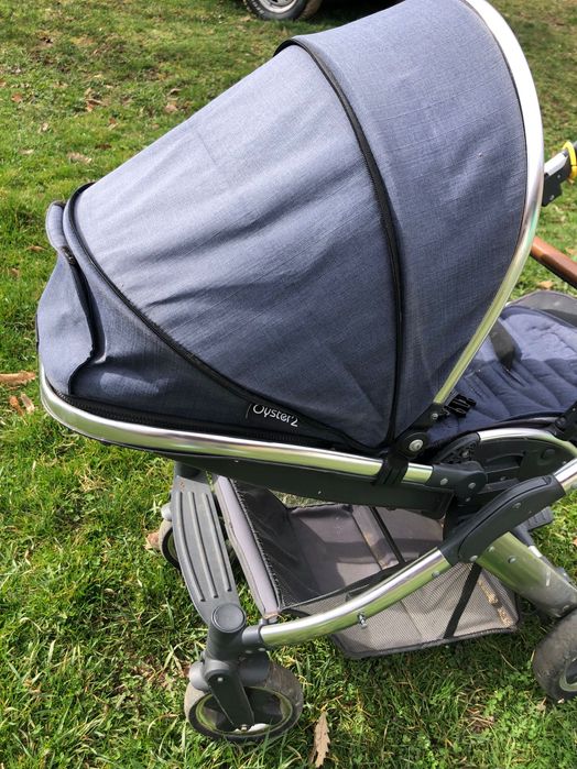 Бебешка количка с кош, използвана е много кратко!