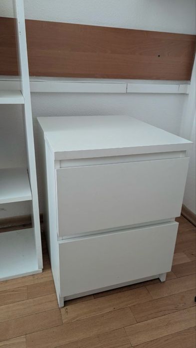 2 офисные тумбы  состояние хорошее