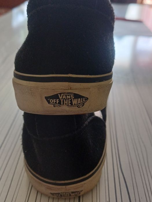 Кецове vans of the wall