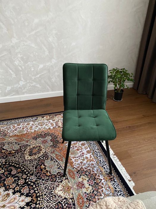 Продам стулья 6 штук