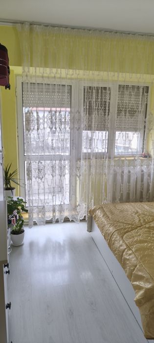 Vând apartament 3 camere, direct de la proprietar. Slobozia, Ialomita