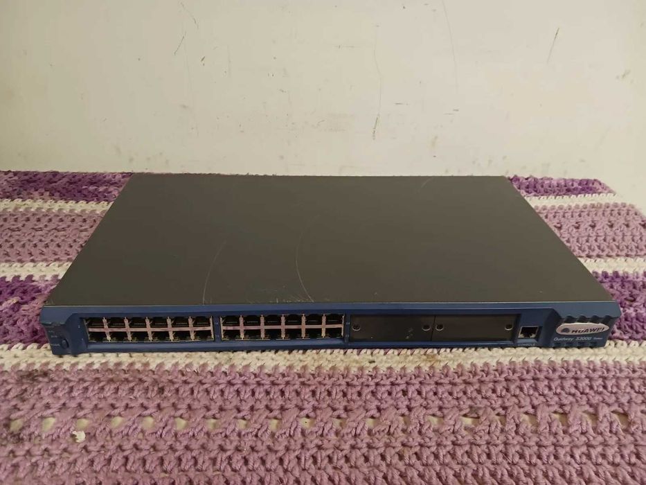 Switch Huawei Quidway S3000, S3500 Series sotiladi