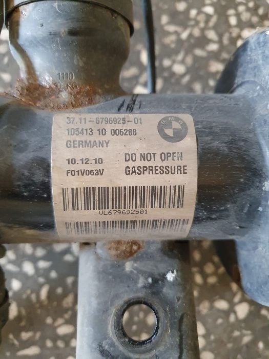 Telescop telescoape suspensie stanga dreapta fata BMW seria 7 F01 F02