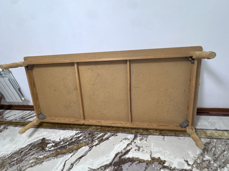 Продам стол 200 х 90