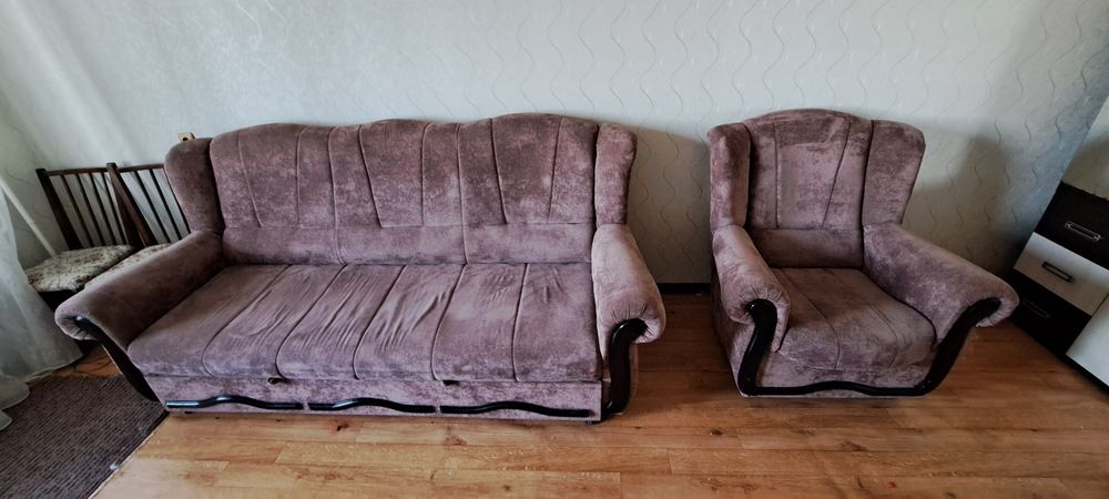 Продам диван и кресло