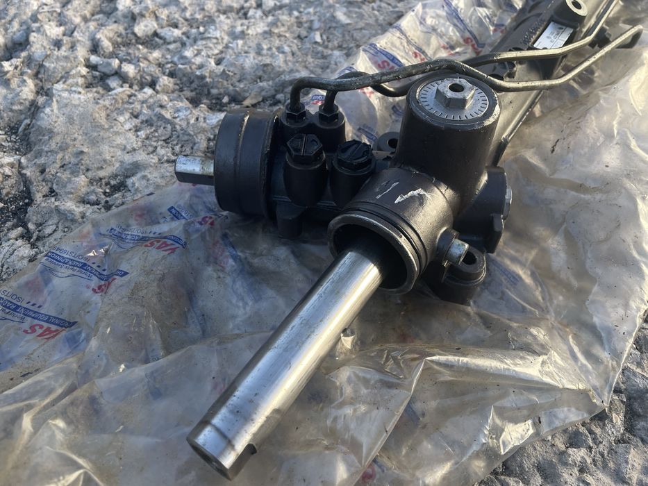 Рулевая рейка Passat B5/Audi