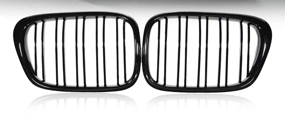 Бъбреци/решетки за БМВ Е39 BMW Е39 Черен гланц - Двойни М дизайн