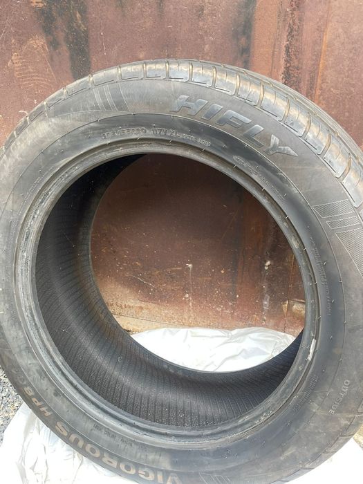 Шины 275/55 R20 4шт.