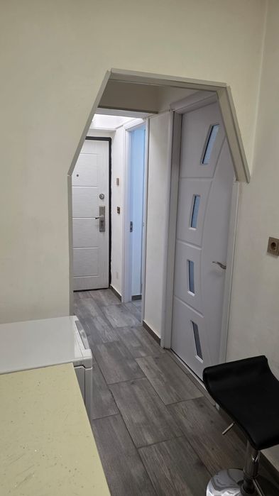 Închiriez Garsoniera Centru Regim Hotelier