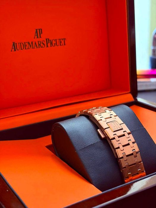 Луксозен часовник Audemars Piguet AP