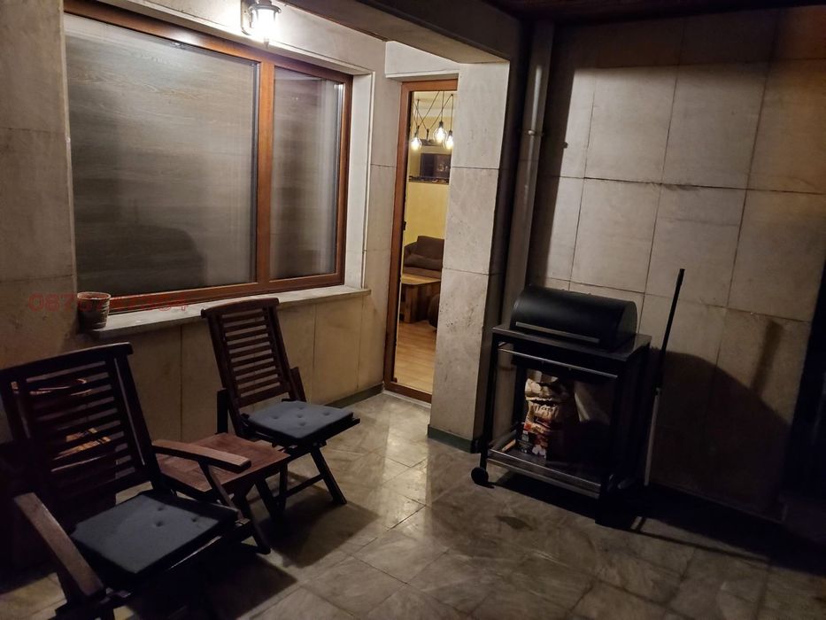 Дава се под наем Тристаен апартамент в София, Изгрев - 85 кв.м за 966.45 € - Снимка #10