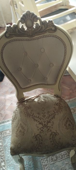 Стул и стуля для гостей