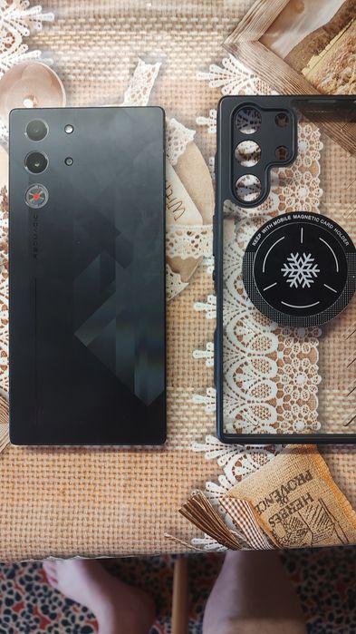 Telefon gaming Red magic 10 pro 12 gb RAM/256 gb ROM