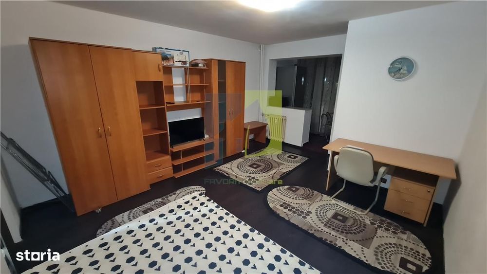 Gasoniera in Brazda langa Piata si Profi - et.1