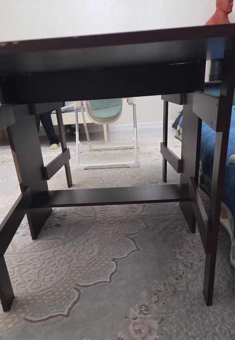 Продам стол-книжка