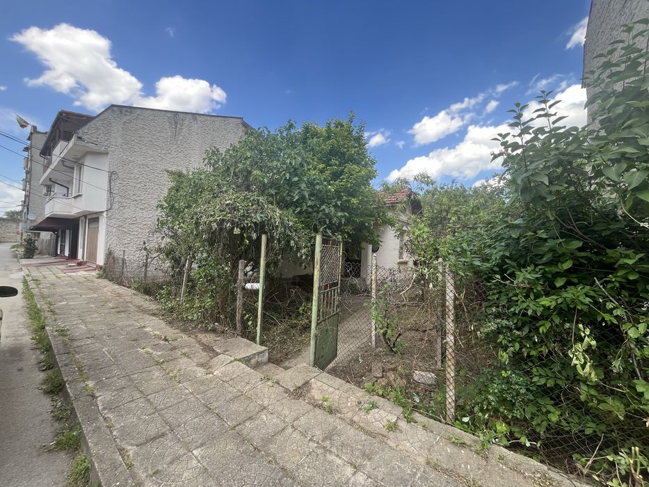 Продава се Къща в Видин, Химик - 67 кв.м за 1045 €/кв.м - Снимка #2