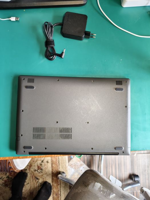 Ноутбук Lenovo 330
