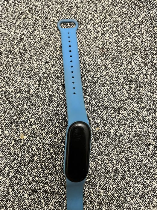 Mi band 5, mi band 3 продам