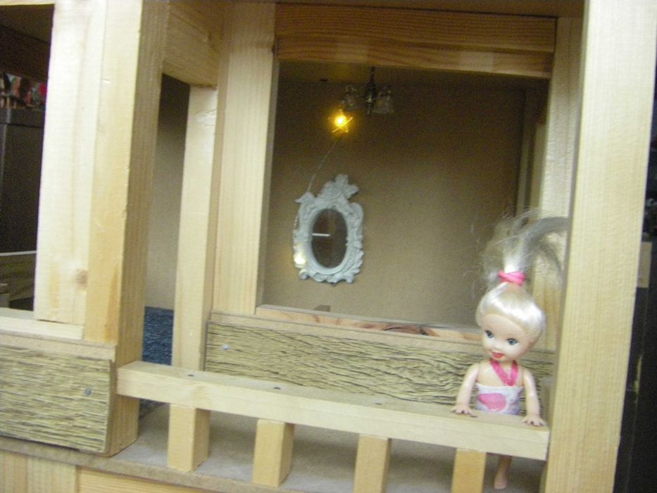 Къща за кукли от дърво - уникат