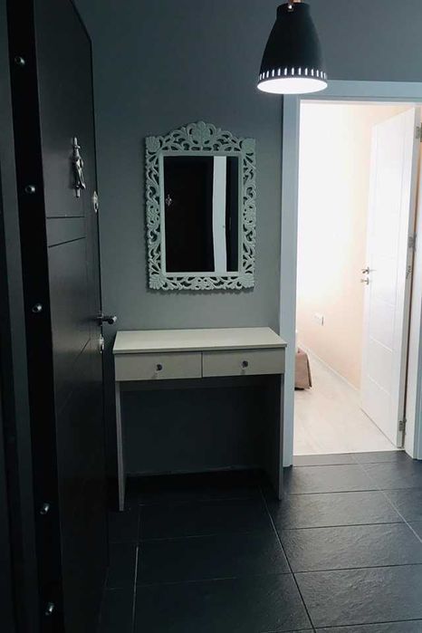 Дава се под наем Двустаен апартамент в Бургас, Център - 60 кв.м за 325 € - Снимка #4