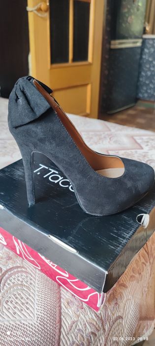 Продам туфли 38 размер