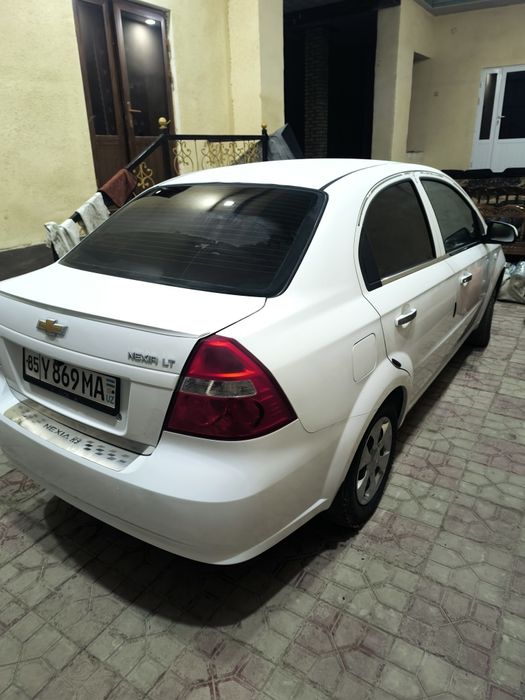 Nexia3 srochna sotiladi