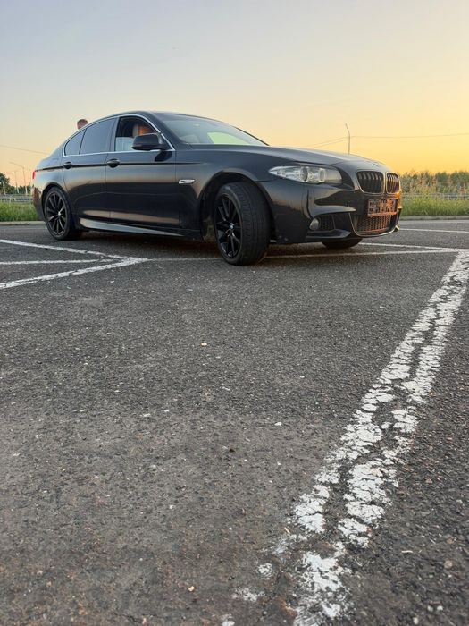 Vând BMW  f10 an 2010