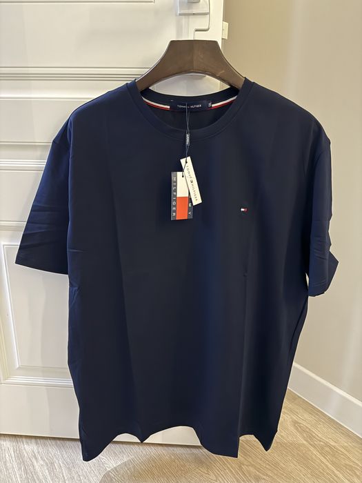 Футболка Emporio Armani