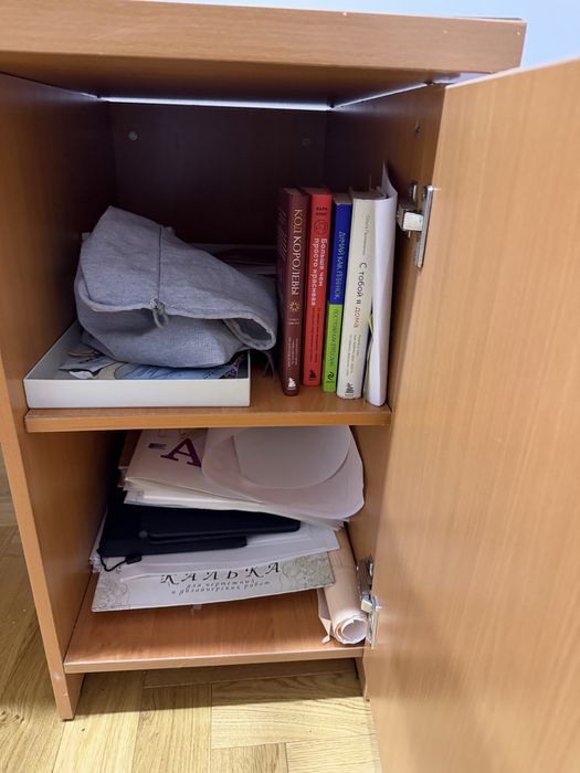 Письменный стол большой