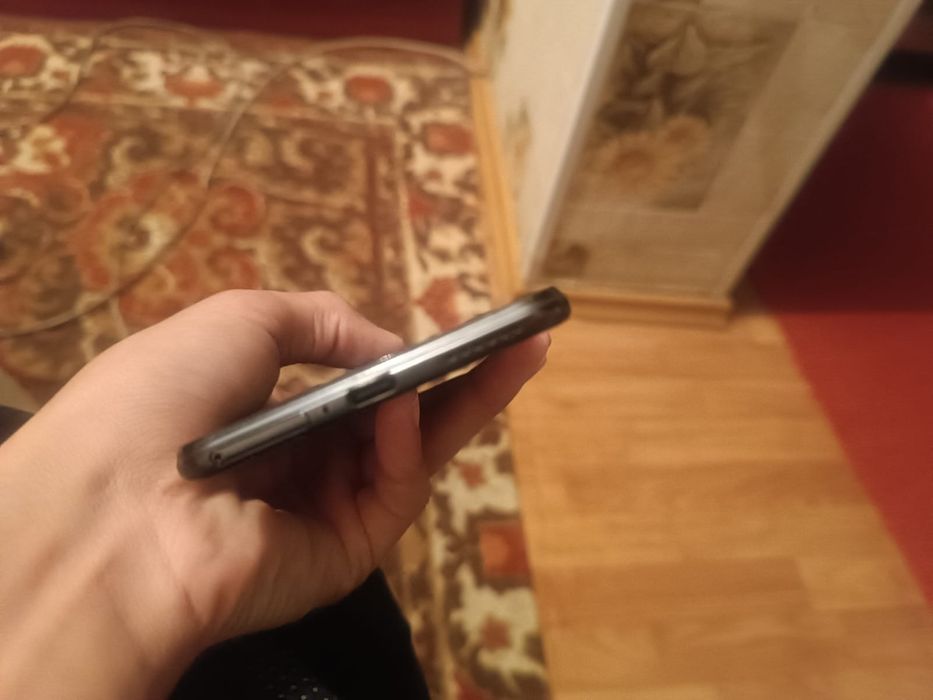 Xiaomi 11 lite 5g ne обмен есть