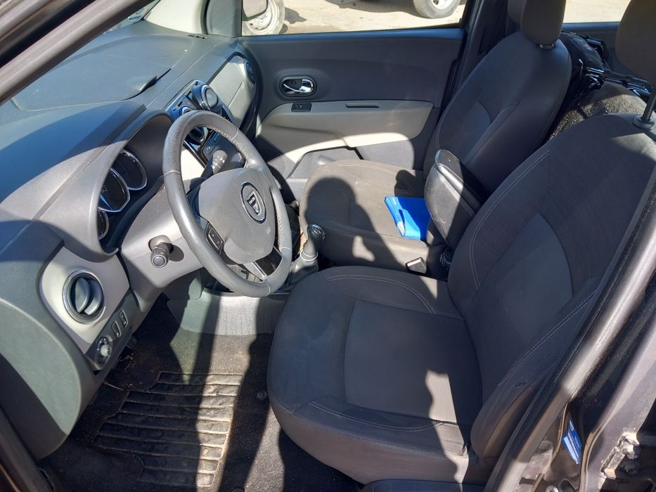 Дачия лоджи Dacia lodgy