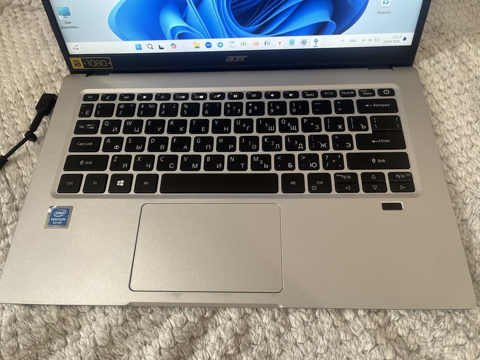 Продается Acer swift 1 в отличном состоянии