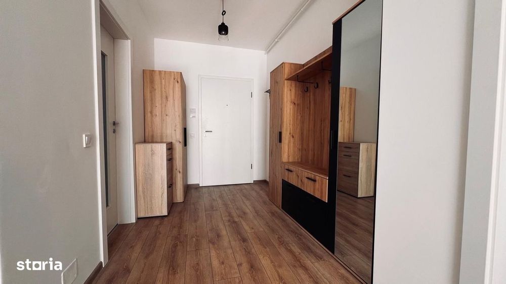 Apartament tip studio spre închiriere - zona Coresi