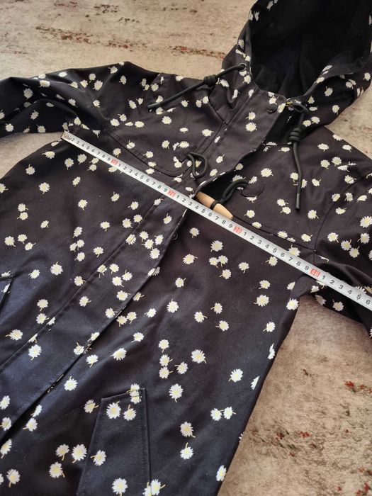 Дамско  пролетно непромокаемо яке Joules размер 34