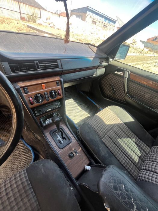 Mersedes benz W224
