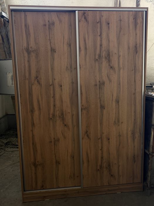 Продам новый шкаф