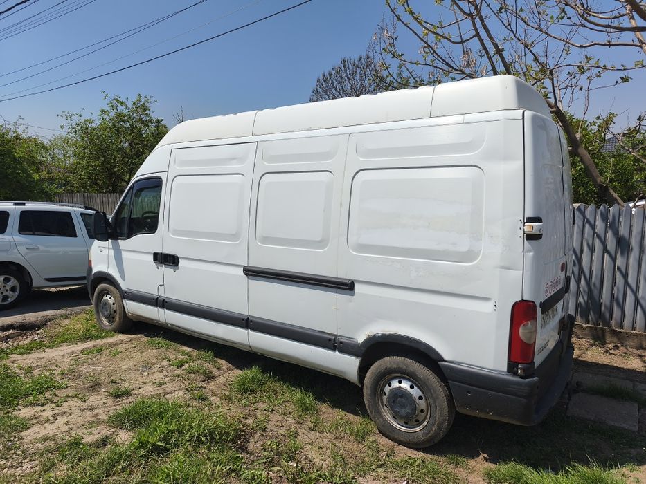 Vând sau dezmembrez Renault Master 2.5 Dci 88kw Euro 4