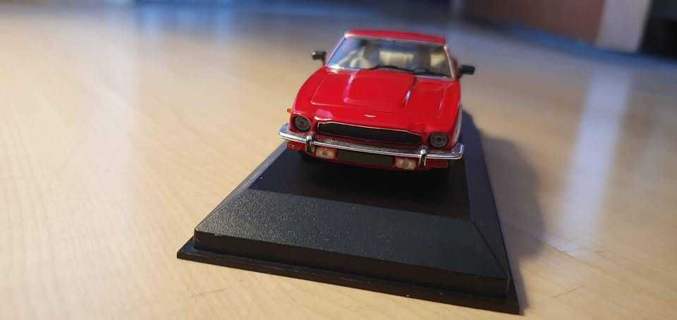 Macheta auto 1/43 Minichamps 1987 Aston Martin V8 Coupe