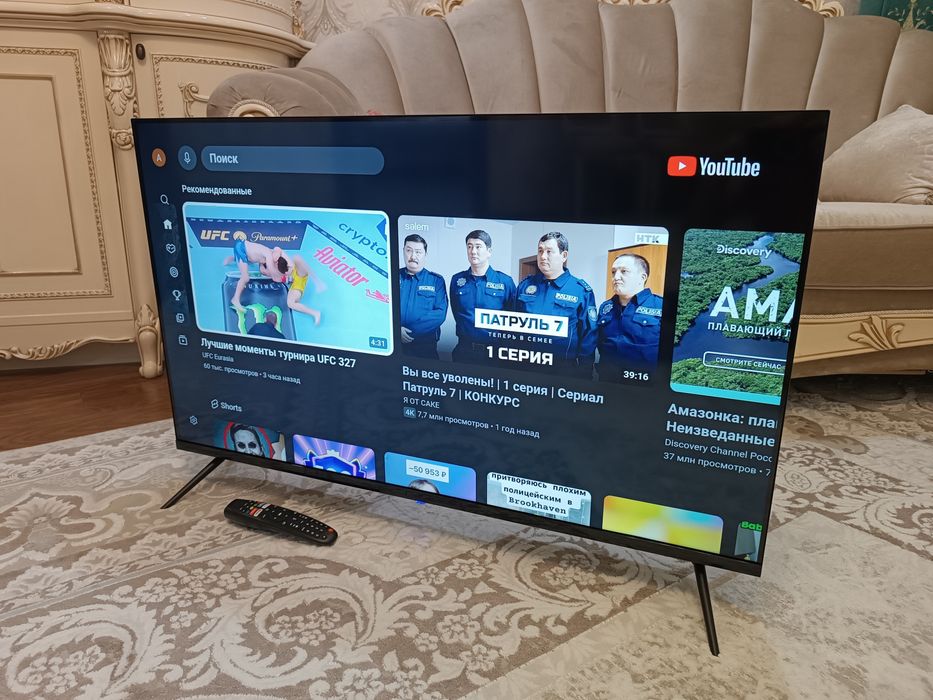 Телевизор SAMSUNG Smart led Современный.