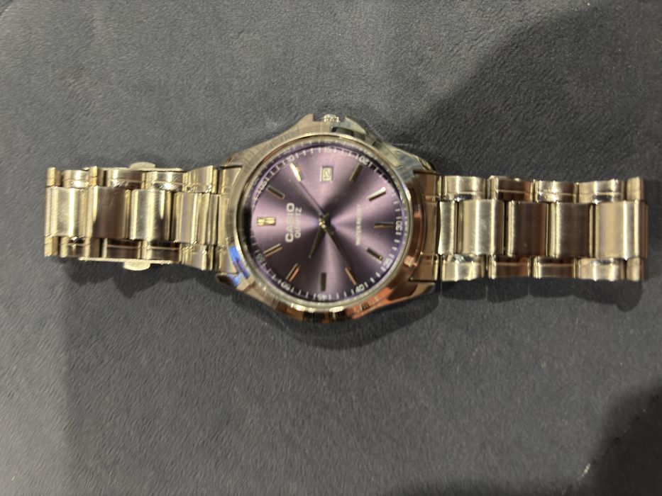 Часы Casio новые