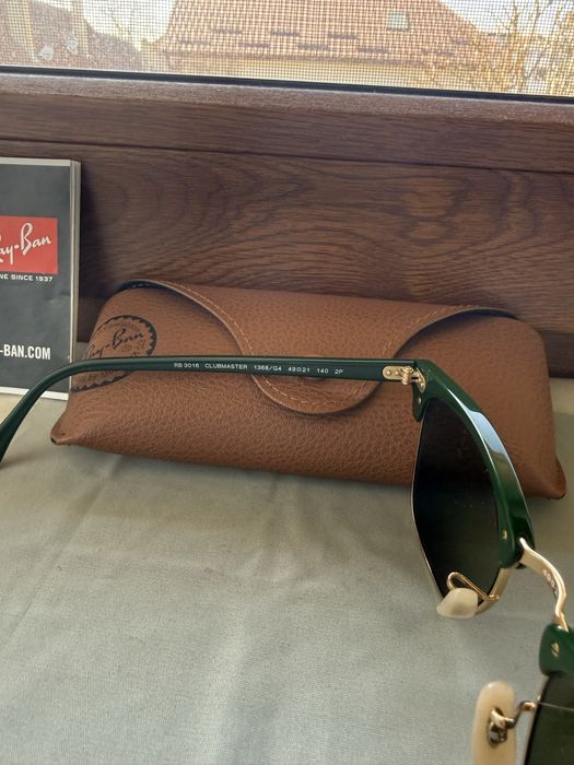 Ochelari soare Ray-Ban Clubmaster RB3016 în culoarea rară 1368/G4