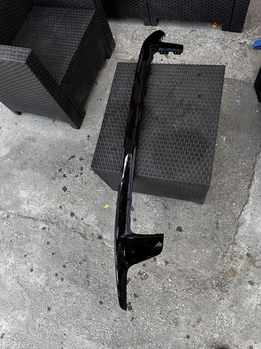 Bandou inferior bară față porsche 95.b.cod:95b807826.