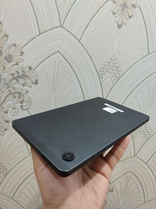 Samsung Tab A9 Ideal holatda 4/64 GB Sim kartali