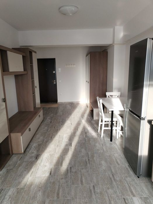 Apartament nou în bloc nou de închiriat