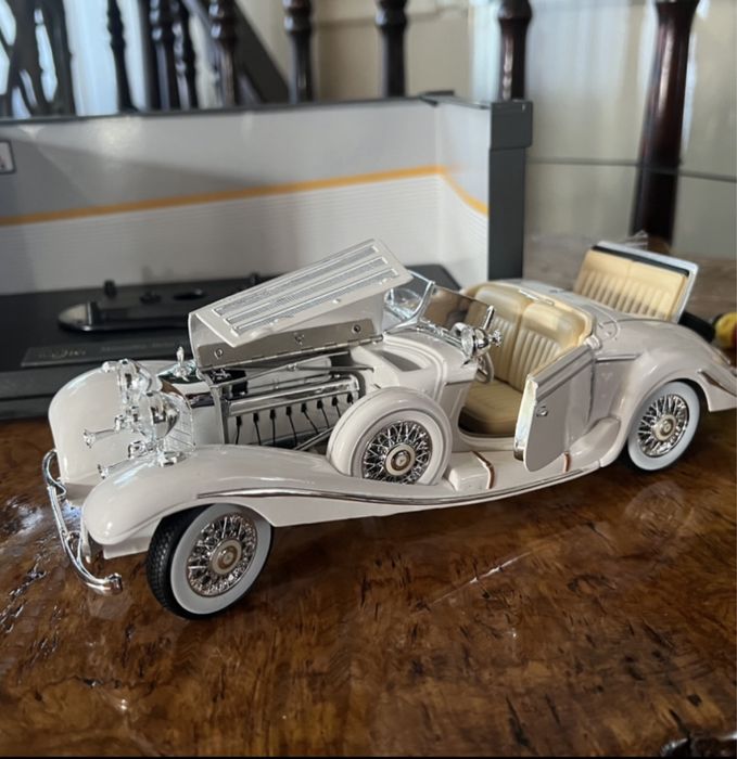 Машинка Mercedes