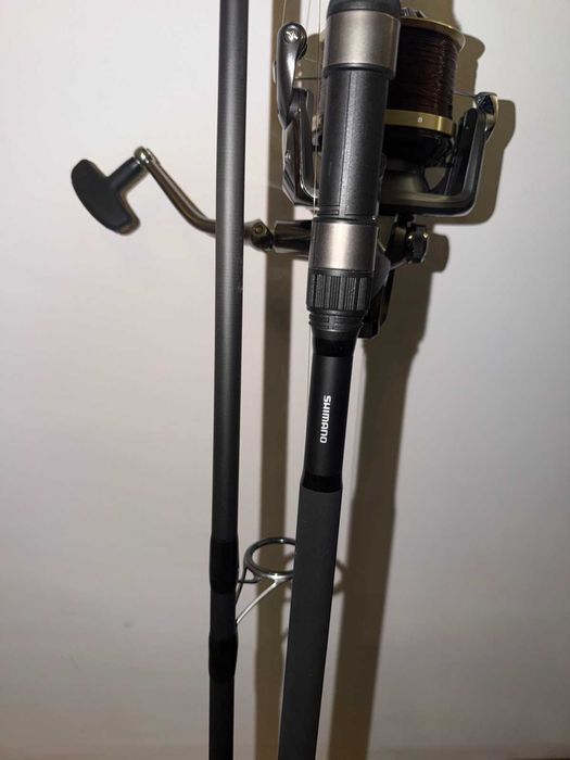 Шаранджийска въдица SHIMANO Tribal TX 1A 13ft INTENSITY  3,5++ либри  + Калъф за въдица SHIMANO Trench 13ft Padded Rod Sleeve